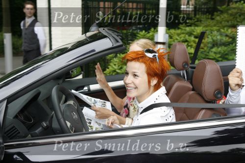 Wassenaar 19 juni 2006
Beau Monde rally met cabrio\'s
Victoria Koblenko
Peter Smulders bv