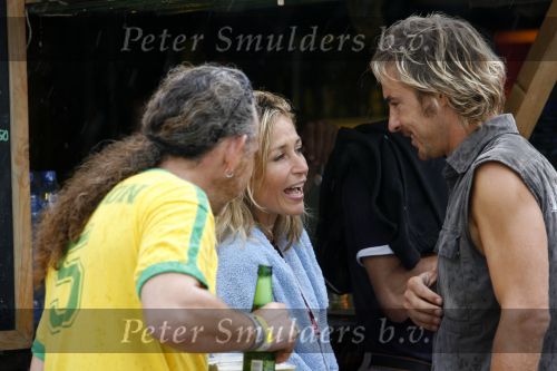 Bloemendaag 22 juli 2006
Optreden Hudson 5 met als zanger Chris Zegers bij Woodstock.
Chris en Wendy v Dijk
Peter Smulders bv