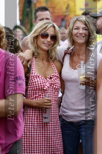 Bloemendaag 22 juli 2006
Optreden Hudson 5 met als zanger Chris Zegers bij Woodstock.
  Wendy v Dijk