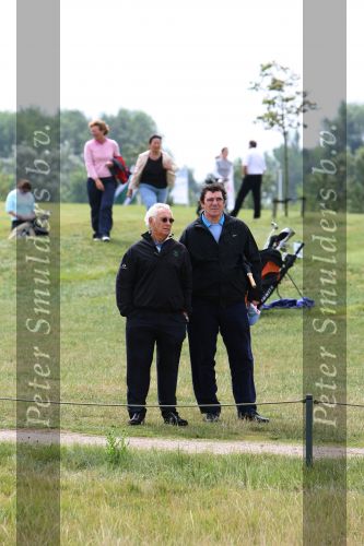 Halfweg, 4 Augustus 2006
Eerste ronde NK Strokeplay Heren op golfbaan 
Een van de kijkers, voetbalcoach/analiticus Willem v Hanegem