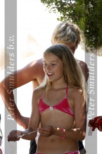 Ibiza 26 juli 2007
Wim kieft op vakantie op ibiza met zijn dochter(s)