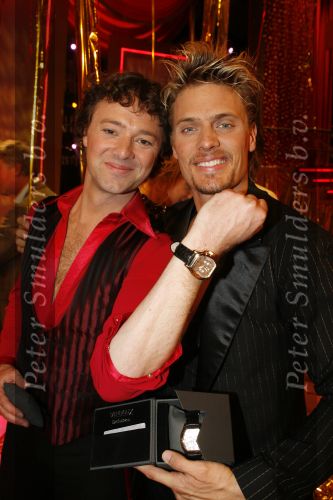 Hilversum 13 mei 2006
Finale Dancing with the stars.
Winston Post met Frits sissing met horloge