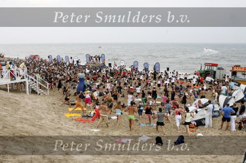 Bloemendaag 22 juli 2006
Workout / training op strand van Bloemendaal
Peter Smulders bv