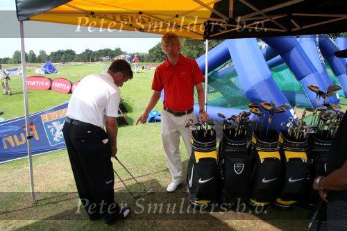 Zandvoort, 13 augustus 2006
KLM Dutch Golf Open 2006 Kennemer golfclub
Wouter de Vries bij de NIKE-stand
