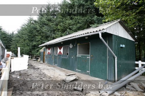 Eemnes 22 augustus 2006
Het huis van het talpa programma de gouden kooi wordt verbouwd.
Peter Smulders bv