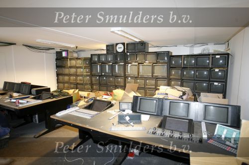 Eemnes 22 augustus 2006
Het huis van het talpa programma de gouden kooi wordt verbouwd.
Peter Smulders bv
