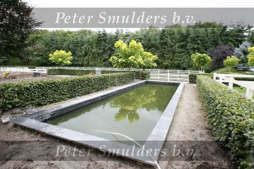 Eemnes 22 augustus 2006
Het huis van het talpa programma de gouden kooi wordt verbouwd.
Peter Smulders bv