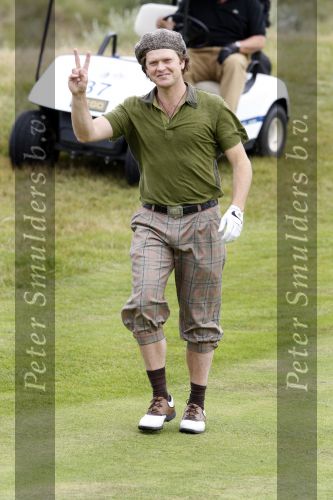 Zandvoort 18 augustus 2007
Beau v Erven Dorens met korte broek en pet golfend  tijdens Charity challenge tijdens KLM open.