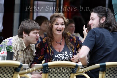 Amsterdam 16 augustus 2007
Belinda Meuldijk Joshi en Thierry Duval op de pc hooftstraat.