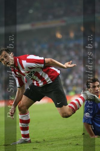 Eindhoven, 25 Augustus 2007 Eerste thuiswedstrijd Seizoen 2007/2008 PSV-NEC, eindstand 5-0
Danko Lazovic goed voor zijn eerste 2 doelpunten in dienst van PSV was moeilijk te stoppen of alleen via overtredingen