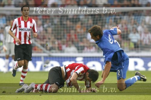Eindhoven, 25 Augustus 2007 Eerste thuiswedstrijd Seizoen 2007/2008 PSV-NEC, eindstand 5-0
Danko Lazovic goed voor zijn eerste 2 doelpunten in dienst van PSV was moeilijk te stoppen of alleen via overtredingen
Jonas Olsson