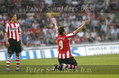 Eindhoven, 25 Augustus 2007 Eerste thuiswedstrijd Seizoen 2007/2008 PSV-NEC, eindstand 5-0
Danko Lazovic goed voor zijn eerste 2 doelpunten in dienst van PSV was moeilijk te stoppen of alleen via overtredingen