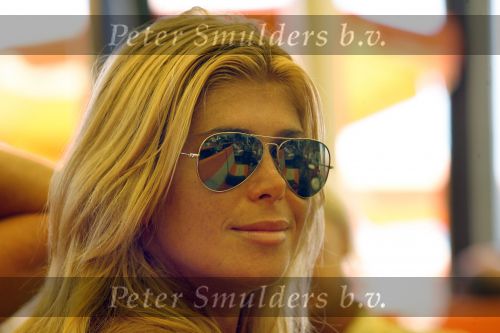 St Tropez 4 augustus 2007
Vrijgezellendag van Willibrord Frequin bij Tahiti Beach. Estelle Gullit met zonnebril
Peter Smulders bv