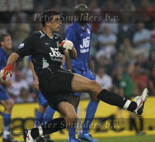 Eindhoven, 25 Augustus 2007 Eerste thuiswedstrijd Seizoen 2007/2008 PSV-NEC, eindstand 5-0
Gabor Babos, keeper van Vitesse