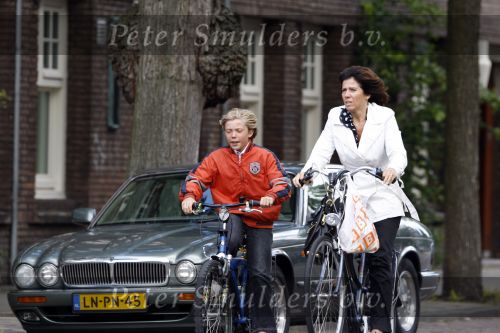 Amsterdam 30 juli 2007
Tom Egbers met zijn vrouw Janke Dekker en zoon in Amsterdam.