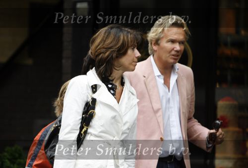 Amsterdam 30 juli 2007
Tom Egbers met zijn vrouw Janke Dekker en zoon in Amsterdam.
