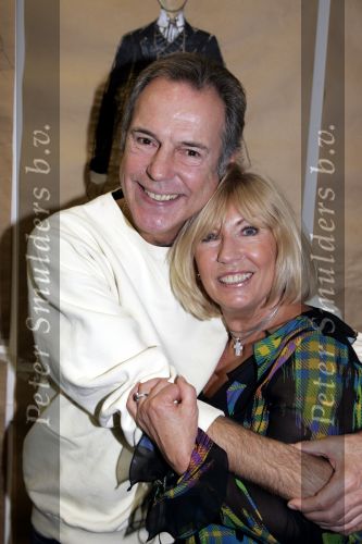 Amsterdam 22 september 2004
Presentatie Hello Dolly . Willeke Alberti Jos Brink en Jamai
