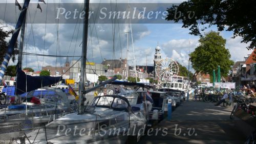 Lemmer, 31 Juli 2007
Lemmer Week Kermis, doortocht van de skutsje zeilboten en andere boten door het centrum voor 2 wedstrijddagen, Haven, Sluis