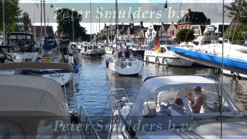 Lemmer, 31 Juli 2007
Lemmer Week Kermis, doortocht van de skutsje zeilboten en andere boten door het centrum voor 2 wedstrijddagen, Haven, Sluis
