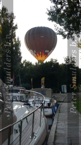 Luchtballon bijna neergestort