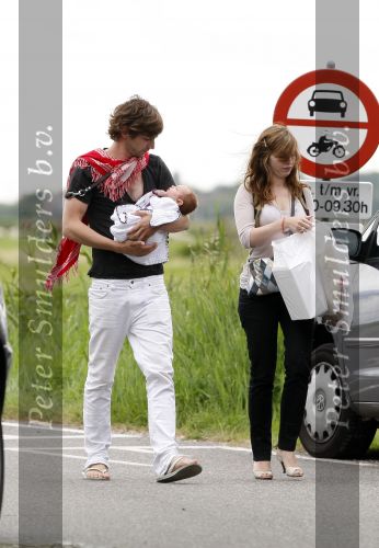 8 augustus 2007
Michiel Huisman met baby