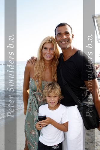 St Tropez 3 augustus 2007
Ruud Gullit Estelle Gullit en hun zoontje Maxim op vakantie in St Tropez.
Peter Smulders bv
