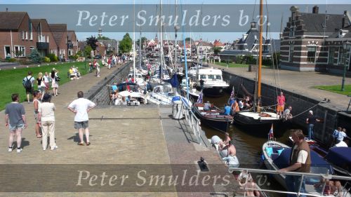 Lemmer, 31 Juli 2007
Lemmer Week Kermis, doortocht van de skutsje zeilboten en andere boten door het centrum voor 2 wedstrijddagen, Haven, Sluis