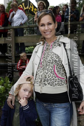 Wassenaar 11 juli 2007
Premiere Sitah in duinrell. Tanja Jess zwanger met zoon Billy
