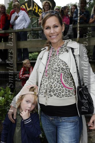 Wassenaar 11 juli 2007
Premiere Sitah in duinrell. Tanja Jess zwanger met zoon Billy