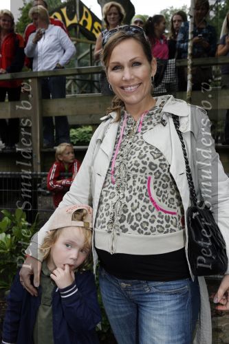 Wassenaar 11 juli 2007
Premiere Sitah in duinrell. Tanja Jess zwanger met zoon Billy