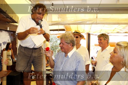 St Tropez 4 augustus 2007
Vrijgezellendag van Willibrord Frequin bij Tahiti Beach. met rode neus
Peter Smulders bv