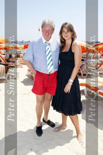 St Tropez 4 augustus 2007
Vrijgezellendag van Willibrord Frequin bij Tahiti Beach. Willibrord met dochter
Peter Smulders bv