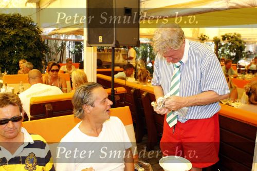 St Tropez 4 augustus 2007
Vrijgezellendag van Willibrord Frequin bij Tahiti Beach.
Peter Smulders bv