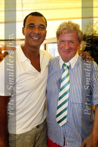 St Tropez 4 augustus 2007
Vrijgezellendag van Willibrord Frequin bij Tahiti Beach. met Ruud Gullit
Peter Smulders bv