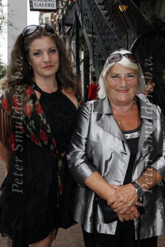Amsterdam 22 juli 2009
Premiere balletvoorstelling Carre. 
Nelly Frijda met dochter