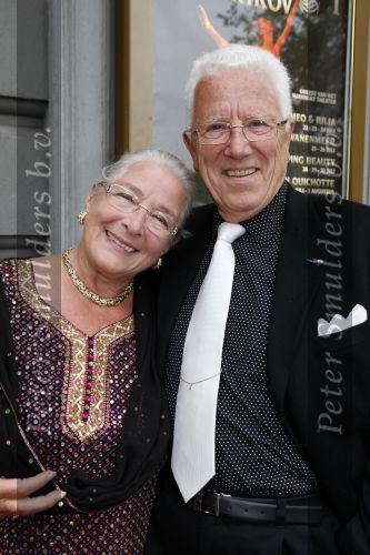 Amsterdam 22 juli 2009
Premiere balletvoorstelling Carre. Paul v Gorcum met vrouw dochter en kleinkinderen
Peter Smulders bv