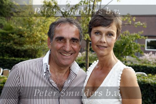 Amsterdam 9 juli 2010
Verjaardagsfeestje van Coco de Meyere . Coco met Aristakis
Peter Smulders bv