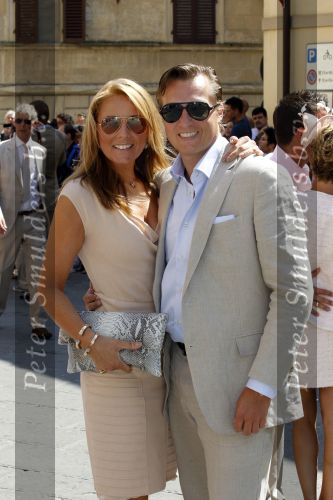 Sienna 17 juli 2010
Yolanthe Cabau v Kasbergen en Wesley Sneijder trouwen in Italie. david Bijlsema met vrouw
Peter Smulders bv