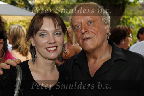 Amsterdam 9 juli 2010
Verjaardagsfeestje van Coco de Meyere . Eddy Ouwens met vriendn
Peter Smulders bv