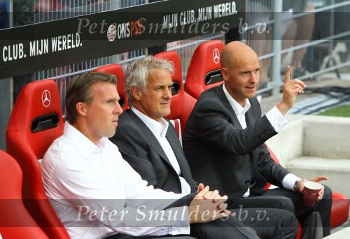 Eindhoven, 22 Augustus 2010 Kompetitiewedstrijd PSV-AZ , eindstand 3-1
Seizoen 2010/2011
Assistent trainer van PSV, Erik ten Hag
Foto Junior Smulders
