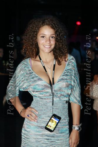 Amsterdam 1 juli 2010
Fajah Lourens bij presentatie samsung telefoon.
Peter Smulders bv