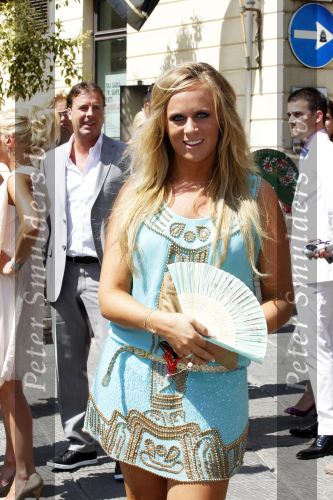 Sienna 17 juli 2010
Yolanthe Cabau v Kasbergen en Wesley Sneijder trouwen in Italie. Fleur Mignon
Peter Smulders bv