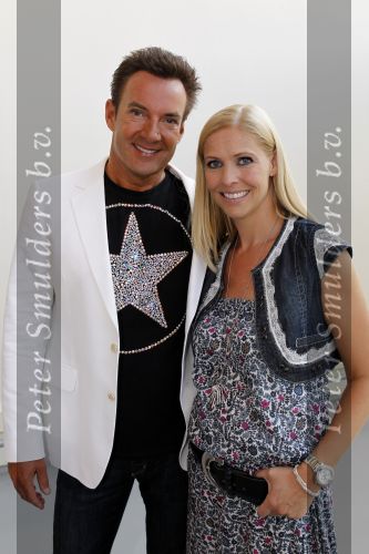 Amsterdam 8 juli 2010
Presentatie nieuwe seizoen SBS6 Veronica en Net 5 in de Heineken Music Hall. Gerard Joling en Nance Coolen
Peter Smulders bv