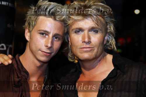 Amsterdam 29 juni 2010
Premiere Eclipse in Tuschinski. Hans Klok met vriend
Peter Smulders bv