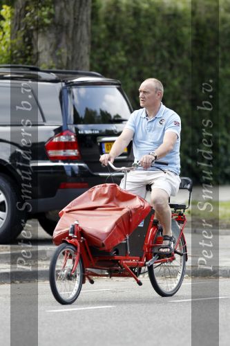 Amsterdam 26 juni 2010
Henk Poort met bakfiets.
Peter Smulders bv