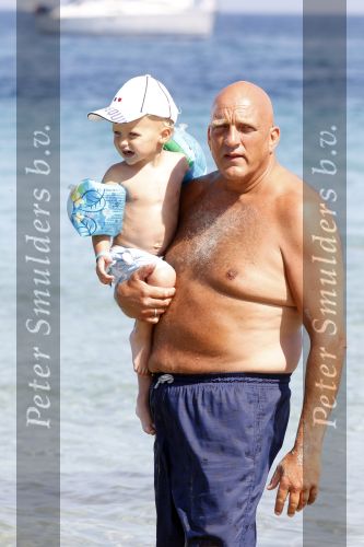 Ibiza 14 juli 2010
Herman den Blijker met zoon Mats op Ibiza.
Peter Smulders bv
