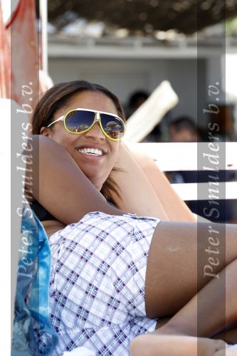 Ibiza 29 juli 2010
Yolanthe Sneijder Cabau en Wesley Sneijder vieren een gedeelte van hun huwelijksreis met vrienden op ibiza.Jennifer Cooke
Peter Smulders bv