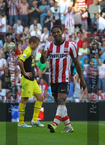 Eindhoven, 22 Augustus 2010 Kompetitiewedstrijd PSV-AZ , eindstand 3-1
Seizoen 2010/2011
Jeremain Lens
Foto Junior Smulders