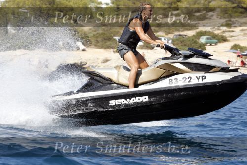 Ibiza 30 juli 2010
John Ewbank aan het jetskien op ibiza.
Peter Smulders bv
