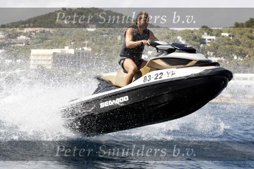 Ibiza 30 juli 2010
John Ewbank aan het jetskien op ibiza.
Peter Smulders bv